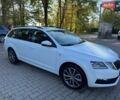 Белый Шкода Октавия, объемом двигателя 2 л и пробегом 245 тыс. км за 13500 $, фото 6 на Automoto.ua