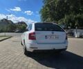 Білий Шкода Октавія, об'ємом двигуна 1.6 л та пробігом 272 тис. км за 12600 $, фото 5 на Automoto.ua