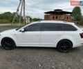 Белый Шкода Октавия, объемом двигателя 2 л и пробегом 266 тыс. км за 14300 $, фото 2 на Automoto.ua