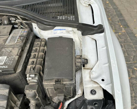 Белый Шкода Октавия, объемом двигателя 1.6 л и пробегом 197 тыс. км за 14499 $, фото 43 на Automoto.ua