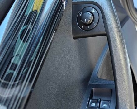 Белый Шкода Октавия, объемом двигателя 1.6 л и пробегом 245 тыс. км за 12500 $, фото 10 на Automoto.ua