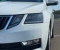 Белый Шкода Октавия, объемом двигателя 2 л и пробегом 220 тыс. км за 16200 $, фото 148 на Automoto.ua