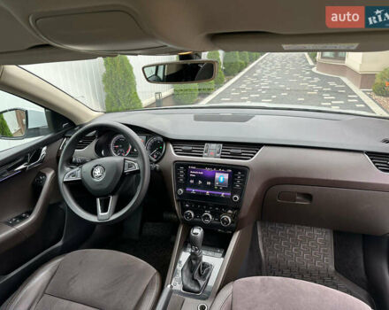 Белый Шкода Октавия, объемом двигателя 1.97 л и пробегом 232 тыс. км за 13980 $, фото 28 на Automoto.ua