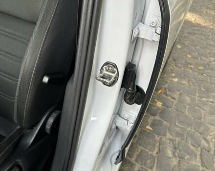 Белый Шкода Октавия, объемом двигателя 1.6 л и пробегом 197 тыс. км за 14499 $, фото 17 на Automoto.ua