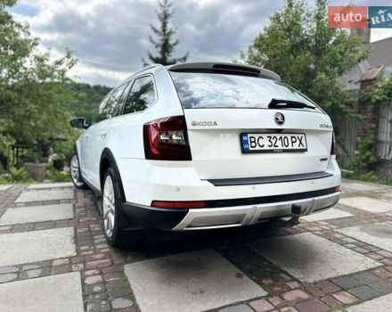Белый Шкода Октавия, объемом двигателя 1.97 л и пробегом 162 тыс. км за 22500 $, фото 3 на Automoto.ua