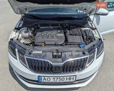 Белый Шкода Октавия, объемом двигателя 0 л и пробегом 260 тыс. км за 16999 $, фото 32 на Automoto.ua