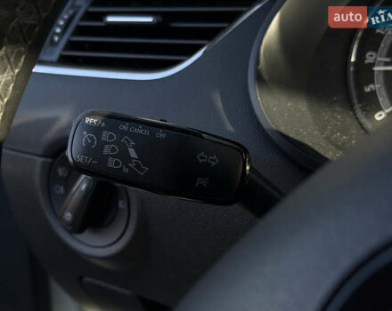 Білий Шкода Октавія, об'ємом двигуна 1.97 л та пробігом 250 тис. км за 13300 $, фото 34 на Automoto.ua