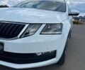 Белый Шкода Октавия, объемом двигателя 2 л и пробегом 220 тыс. км за 16200 $, фото 12 на Automoto.ua