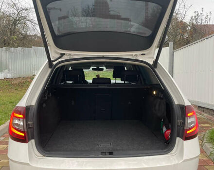 Белый Шкода Октавия, объемом двигателя 1.6 л и пробегом 200 тыс. км за 13700 $, фото 17 на Automoto.ua