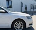 Белый Шкода Октавия, объемом двигателя 1.6 л и пробегом 254 тыс. км за 10899 $, фото 11 на Automoto.ua