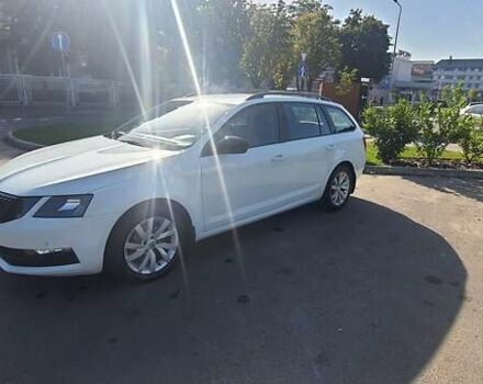 Білий Шкода Октавія, об'ємом двигуна 1.6 л та пробігом 197 тис. км за 14800 $, фото 12 на Automoto.ua