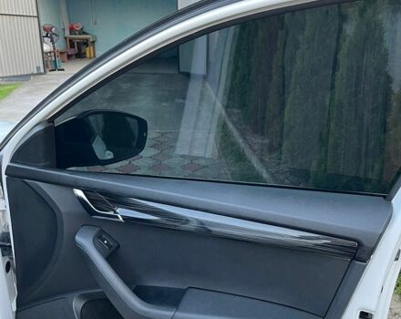 Белый Шкода Октавия, объемом двигателя 1.97 л и пробегом 340 тыс. км за 13600 $, фото 10 на Automoto.ua