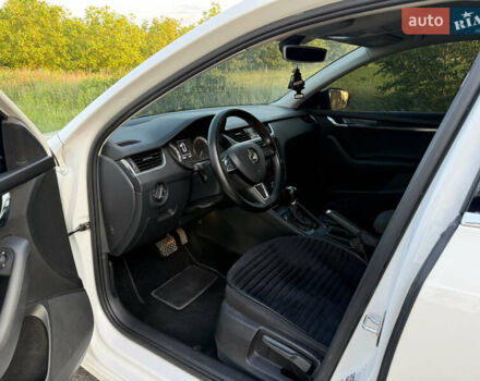 Белый Шкода Октавия, объемом двигателя 1.97 л и пробегом 308 тыс. км за 15600 $, фото 31 на Automoto.ua