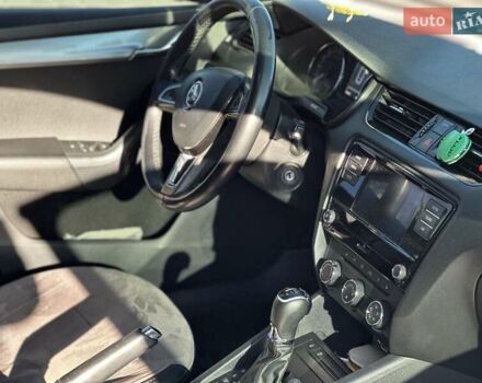 Белый Шкода Октавия, объемом двигателя 1.6 л и пробегом 198 тыс. км за 13500 $, фото 7 на Automoto.ua