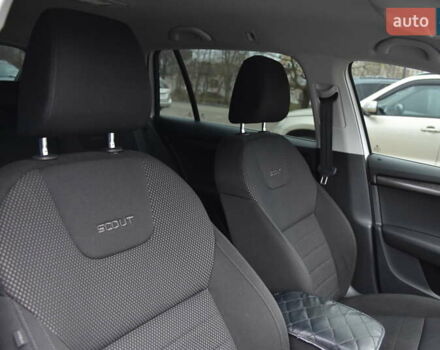 Белый Шкода Октавия, объемом двигателя 1.97 л и пробегом 246 тыс. км за 18300 $, фото 20 на Automoto.ua