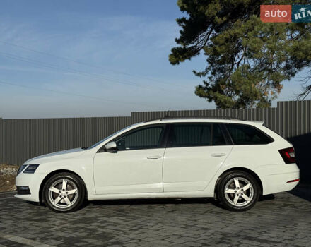 Білий Шкода Октавія, об'ємом двигуна 1.97 л та пробігом 250 тис. км за 13300 $, фото 9 на Automoto.ua