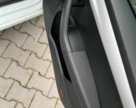 Білий Шкода Октавія, об'ємом двигуна 1.6 л та пробігом 195 тис. км за 14800 $, фото 19 на Automoto.ua