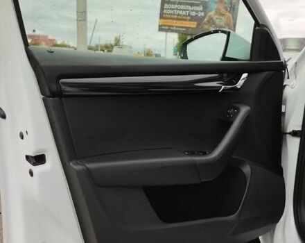 Белый Шкода Октавия, объемом двигателя 1.97 л и пробегом 275 тыс. км за 15200 $, фото 13 на Automoto.ua