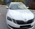 Білий Шкода Октавія, об'ємом двигуна 1.6 л та пробігом 196 тис. км за 13700 $, фото 1 на Automoto.ua