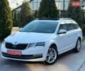 Белый Шкода Октавия, объемом двигателя 1.6 л и пробегом 259 тыс. км за 13750 $, фото 25 на Automoto.ua