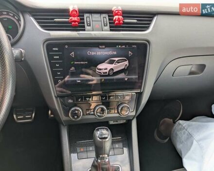 Білий Шкода Октавія, об'ємом двигуна 1.97 л та пробігом 182 тис. км за 19500 $, фото 40 на Automoto.ua