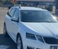 Белый Шкода Октавия, объемом двигателя 2 л и пробегом 220 тыс. км за 16200 $, фото 135 на Automoto.ua