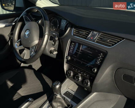 Білий Шкода Октавія, об'ємом двигуна 1.97 л та пробігом 250 тис. км за 13300 $, фото 25 на Automoto.ua