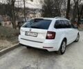 Белый Шкода Октавия, объемом двигателя 1.6 л и пробегом 301 тыс. км за 13200 $, фото 7 на Automoto.ua