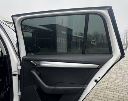 Белый Шкода Октавия, объемом двигателя 1.6 л и пробегом 280 тыс. км за 11900 $, фото 23 на Automoto.ua