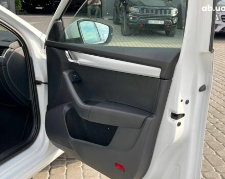 Белый Шкода Октавия, объемом двигателя 1.6 л и пробегом 260 тыс. км за 12490 $, фото 21 на Automoto.ua