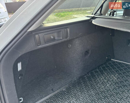Білий Шкода Октавія, об'ємом двигуна 2 л та пробігом 210 тис. км за 16400 $, фото 50 на Automoto.ua