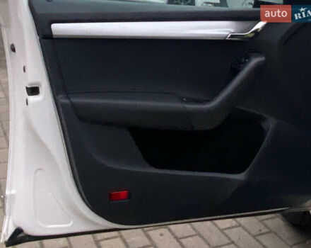 Белый Шкода Октавия, объемом двигателя 1.97 л и пробегом 210 тыс. км за 13999 $, фото 24 на Automoto.ua