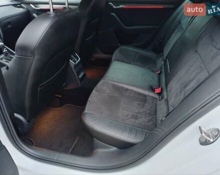 Білий Шкода Октавія, об'ємом двигуна 1.97 л та пробігом 231 тис. км за 16900 $, фото 15 на Automoto.ua