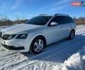 Белый Шкода Октавия, объемом двигателя 1.6 л и пробегом 240 тыс. км за 13400 $, фото 1 на Automoto.ua