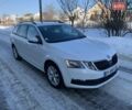 Белый Шкода Октавия, объемом двигателя 1.6 л и пробегом 153 тыс. км за 15250 $, фото 1 на Automoto.ua