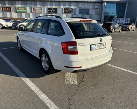 Шкода Октавия 2018 в Одессе на Automoto.ua Белый Шкода Октавия, объемом двигателя 1.6 л и пробегом 236 тыс. км за 14600 $, фото 3 на Automoto.ua