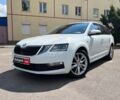 Белый Шкода Октавия, объемом двигателя 2 л и пробегом 209 тыс. км за 16990 $, фото 1 на Automoto.ua