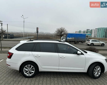 Белый Шкода Октавия, объемом двигателя 1.97 л и пробегом 250 тыс. км за 14500 $, фото 6 на Automoto.ua