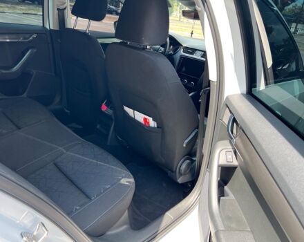 Белый Шкода Октавия, объемом двигателя 2 л и пробегом 209 тыс. км за 16990 $, фото 13 на Automoto.ua