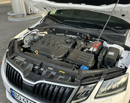 Білий Шкода Октавія, об'ємом двигуна 1.97 л та пробігом 225 тис. км за 15499 $, фото 20 на Automoto.ua