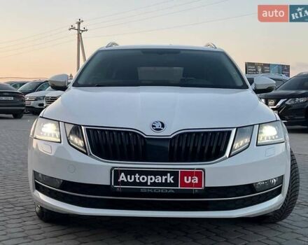 Білий Шкода Октавія, об'ємом двигуна 1.6 л та пробігом 302 тис. км за 14290 $, фото 1 на Automoto.ua