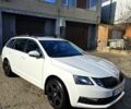 Білий Шкода Октавія, об'ємом двигуна 2 л та пробігом 269 тис. км за 13900 $, фото 2 на Automoto.ua