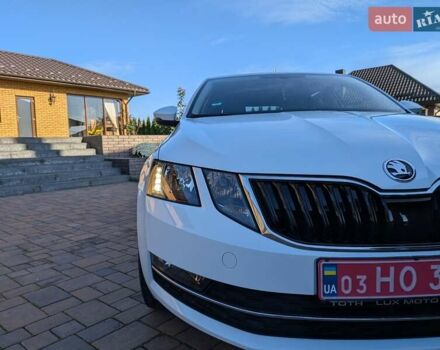 Білий Шкода Октавія, об'ємом двигуна 1.6 л та пробігом 210 тис. км за 14350 $, фото 4 на Automoto.ua