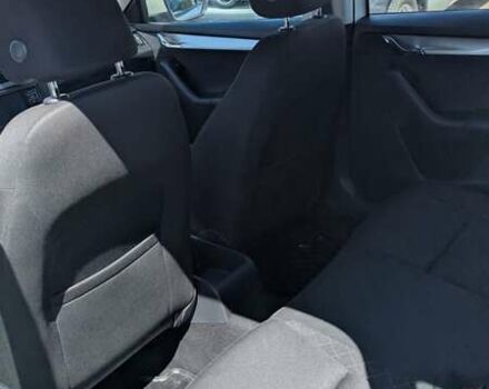 Білий Шкода Октавія, об'ємом двигуна 1.6 л та пробігом 250 тис. км за 11500 $, фото 11 на Automoto.ua