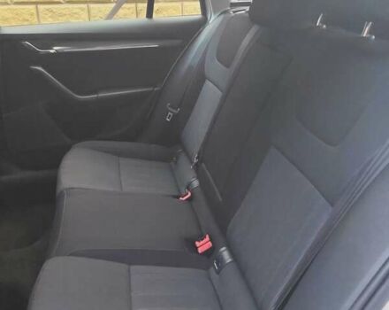 Белый Шкода Октавия, объемом двигателя 2 л и пробегом 271 тыс. км за 14399 $, фото 11 на Automoto.ua