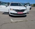 Білий Шкода Октавія, об'ємом двигуна 1.6 л та пробігом 250 тис. км за 11500 $, фото 10 на Automoto.ua