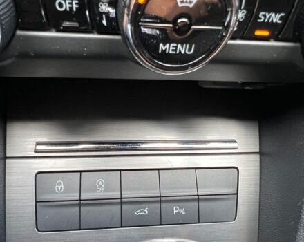 Белый Шкода Октавия, объемом двигателя 2 л и пробегом 209 тыс. км за 16990 $, фото 30 на Automoto.ua