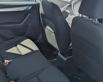 Білий Шкода Октавія, об'ємом двигуна 1.6 л та пробігом 250 тис. км за 11500 $, фото 16 на Automoto.ua