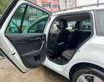 Белый Шкода Октавия, объемом двигателя 2 л и пробегом 234 тыс. км за 15500 $, фото 3 на Automoto.ua