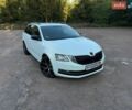 Белый Шкода Октавия, объемом двигателя 1.97 л и пробегом 218 тыс. км за 15995 $, фото 1 на Automoto.ua
